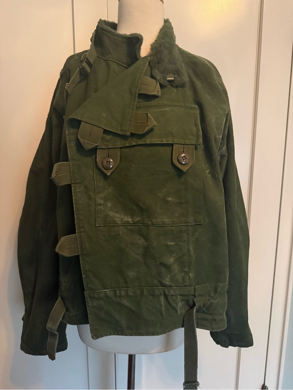 Vintage Men's Olive Green Military-Style Jacket 1961
